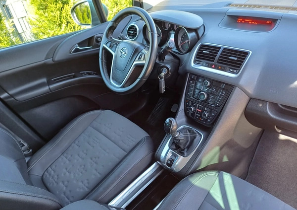 Opel Meriva cena 19900 przebieg: 184000, rok produkcji 2011 z Skoki małe 92